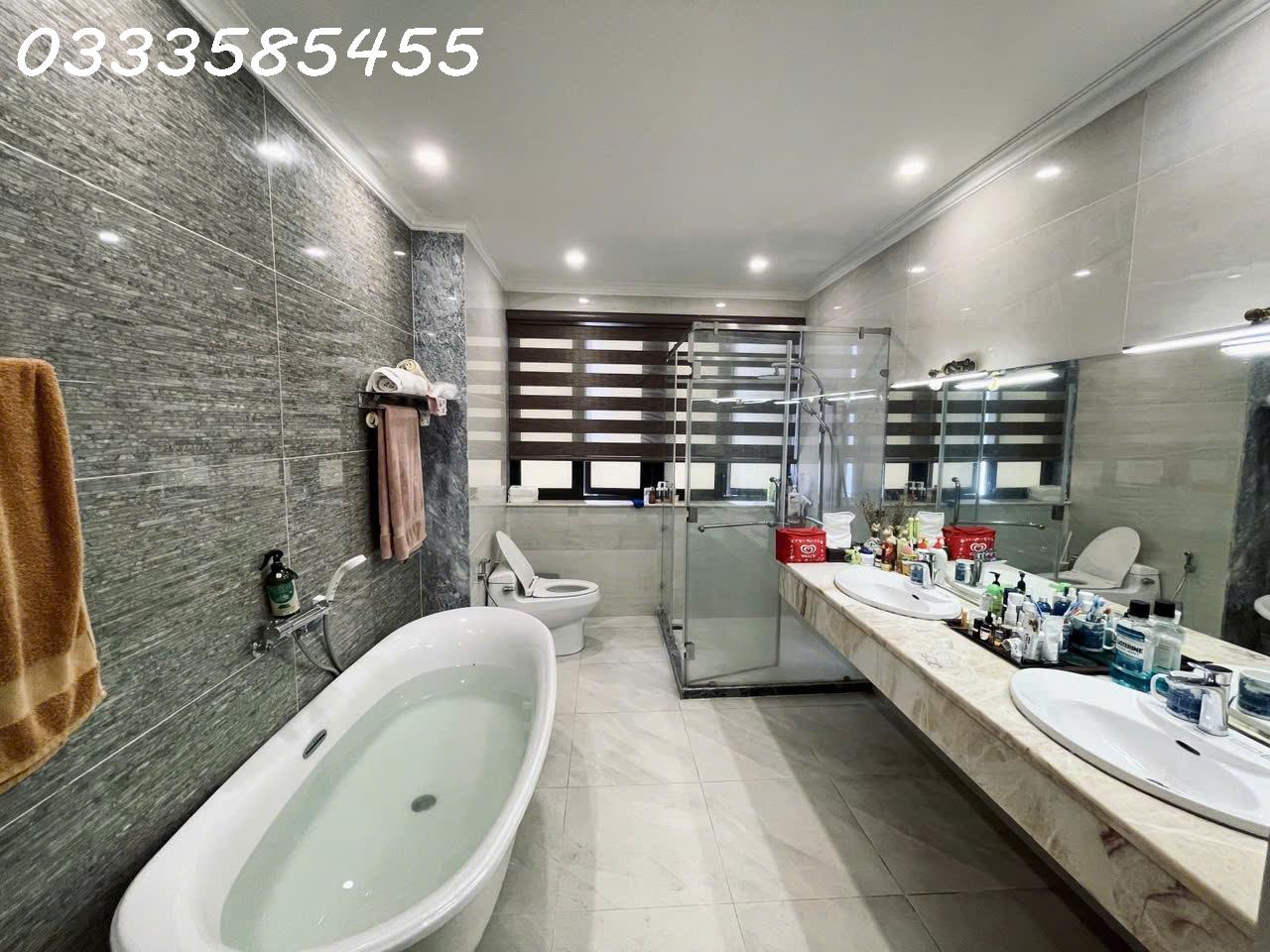 BÁN GẤP BIỆT THỰ ĐƯỜNG ĐẶNG THÙY TRÂM, PHƯỜNG 13, BÌNH THẠNH - DT 10X20 X 4 LẦU - Ảnh 2