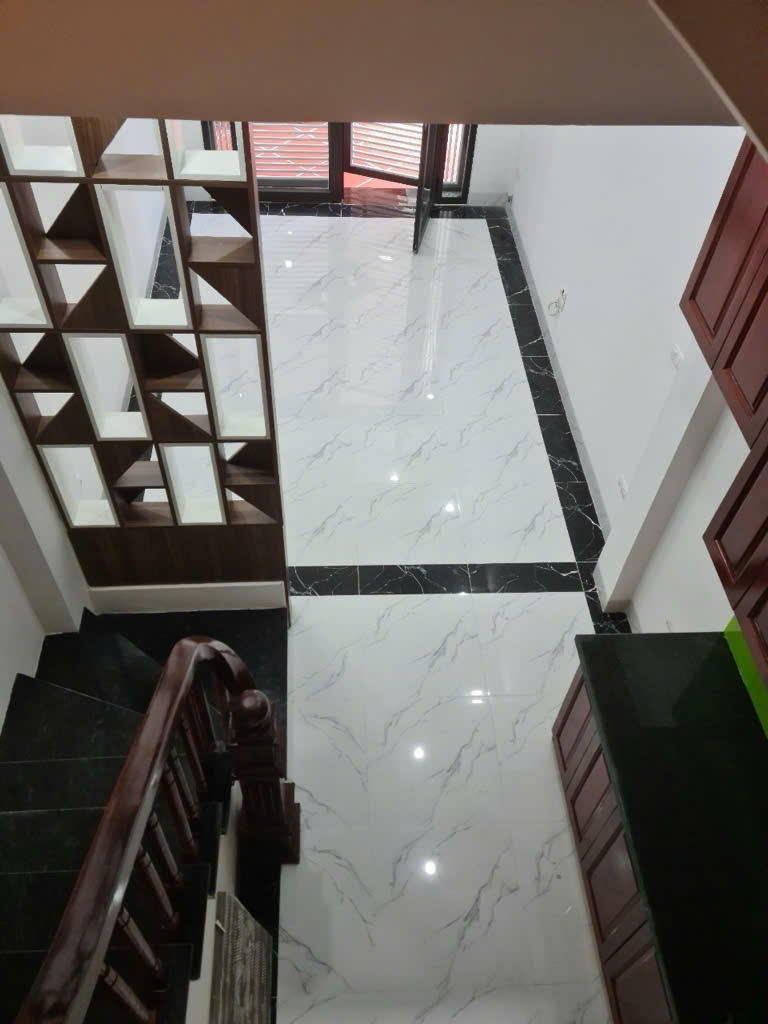 THÚY LĨNH CHỈ 7 TỶ Ô TÔ TRÁNH - KINH DOANH - THANG - NHÀ MỚI KÍNH COONG - Ảnh 1