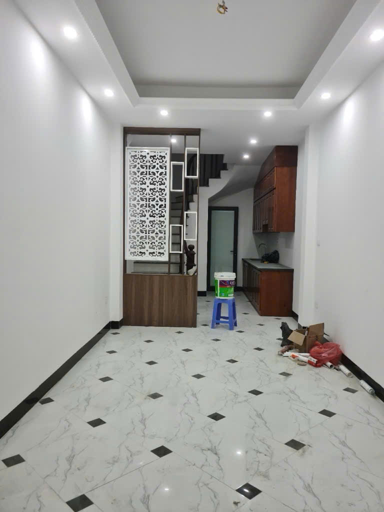 THÚY LĨNH CHỈ 7 TỶ Ô TÔ TRÁNH - KINH DOANH - THANG - NHÀ MỚI KÍNH COONG - Ảnh 2
