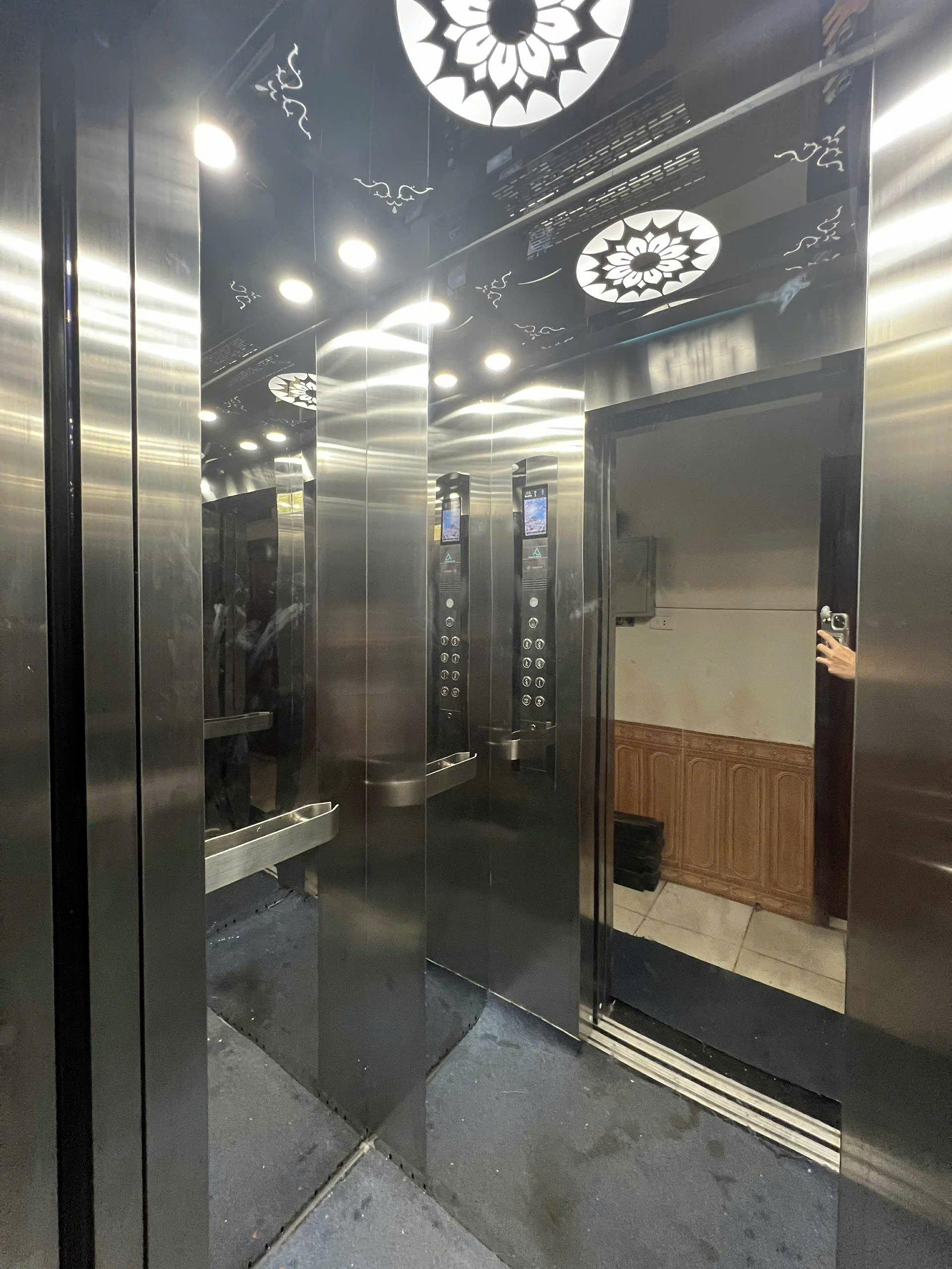 CHO THUÊ PHÒNG KHÉP KÍN - MAI DỊCH - GẦN CÁC TRƯỜNG ĐẠI HỌC - Ảnh 2