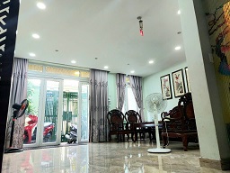 CẦN BÁN NHÀ SIÊU PHẨM - SIÊU HIẾM - GÓC 2 MẶT TIỀN - THẢO ĐIỀN - 3 TẦNG -Nguyễn Duy Hiệu -Thảo Điền - Ảnh 2