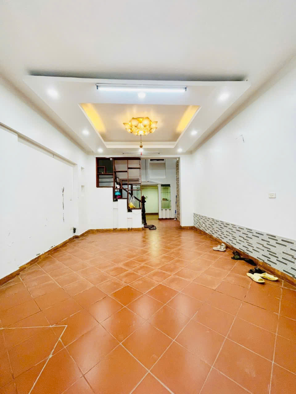 BÁN NHÀ, PHÂN LÔ, Ô TÔ TRÁNH, ĐỊNH CÔNG- HOÀNG MAI, 54 M2, MT 4 M,  GIÁ 18,8 TỶ. - Ảnh 3