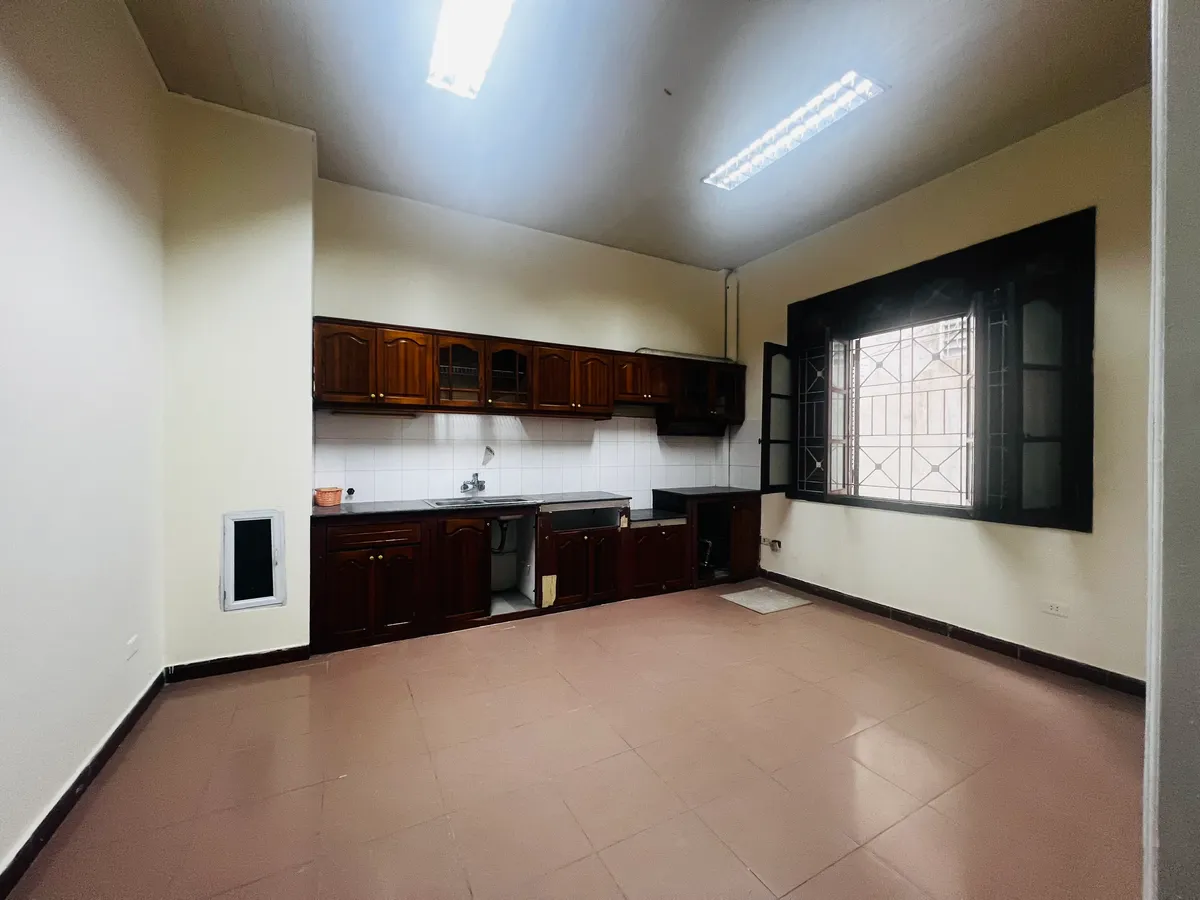 Bán nhà ngõ 663/133 Trương Định, Hoàng Mai, HN. 31m2 x 5 tầng, 4PN, sổ đỏ. Giá 7.35 tỷ. LH: - Ảnh chính