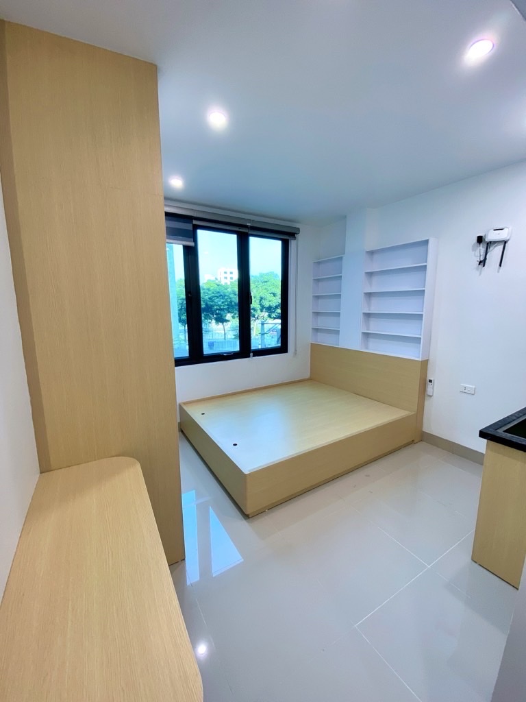 HOÀNG QUỐC VIỆT-DT40M x 6 TẦNG THANG MÁY-10,8 TỶ-SAU QUY HOẠCH RA MẶT ĐƯỜNG - Ảnh 1