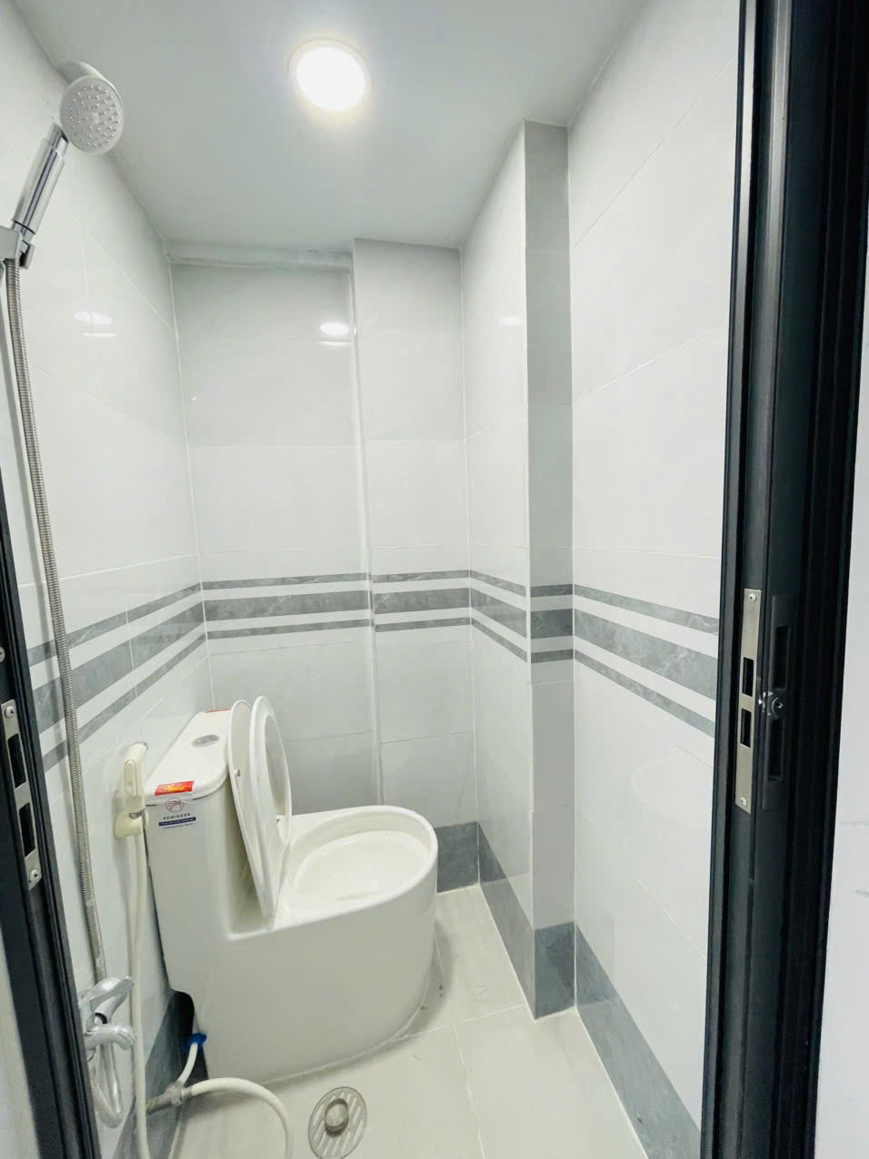 Nhà 2 tầng hẻm Hưng Phú P9Q8. Giá 950tr TL - Ảnh 4
