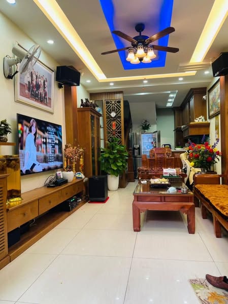 Bán Gấp Nhà Ngõ 158 Nguyễn Sơn, Bồ Đề, Long Biên, 32m2, 5 Tầng, Full Đồ, Phân Lô, Ô Tô - Ảnh chính