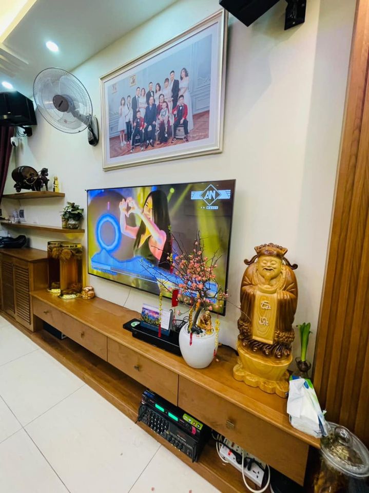 Bán Gấp Nhà Ngõ 158 Nguyễn Sơn, Bồ Đề, Long Biên, 32m2, 5 Tầng, Full Đồ, Phân Lô, Ô Tô - Ảnh 1