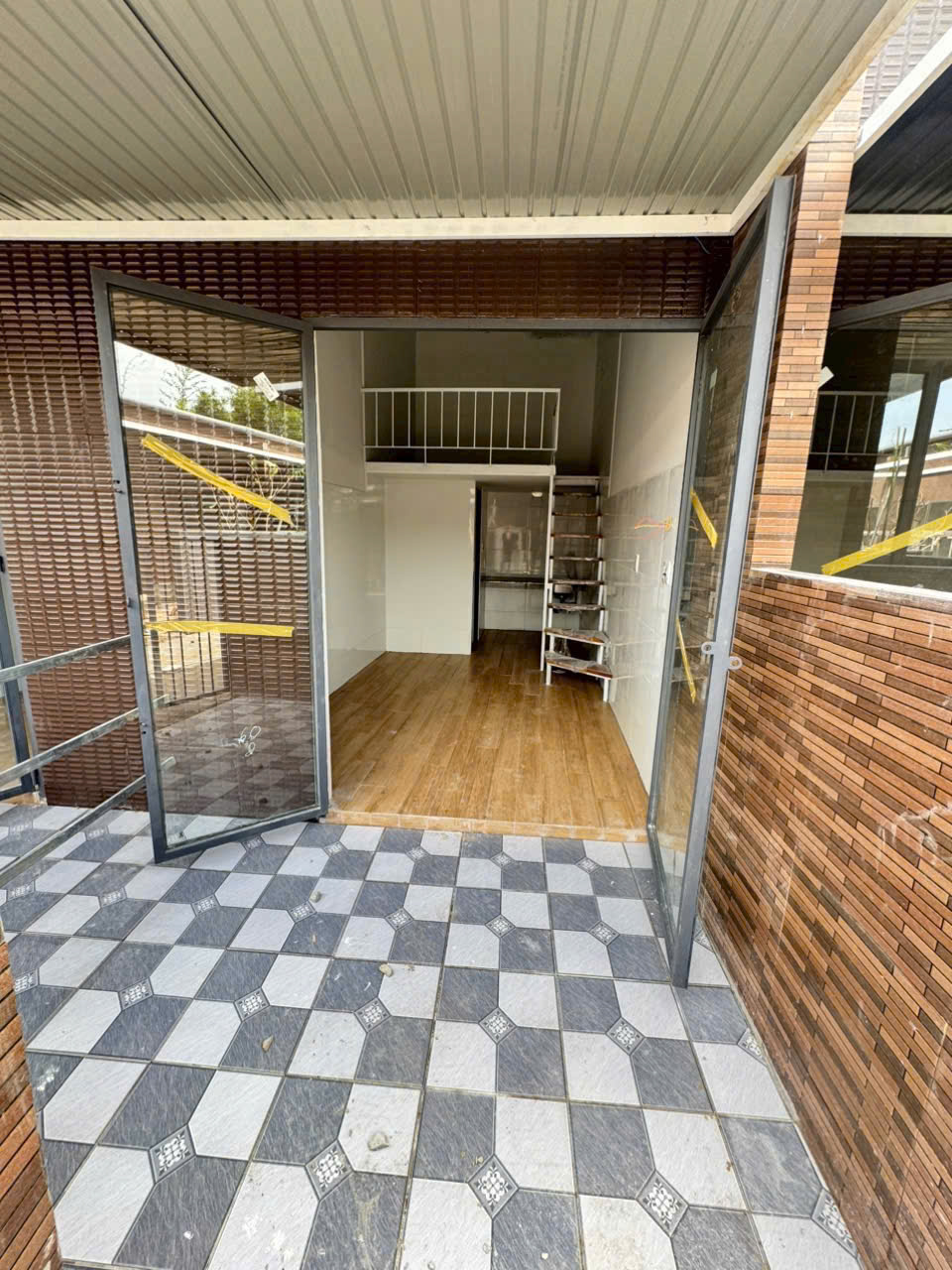 Cho thuê Minihouse xây mới đối diện ĐH Nam Cần Thơ - Ảnh 2