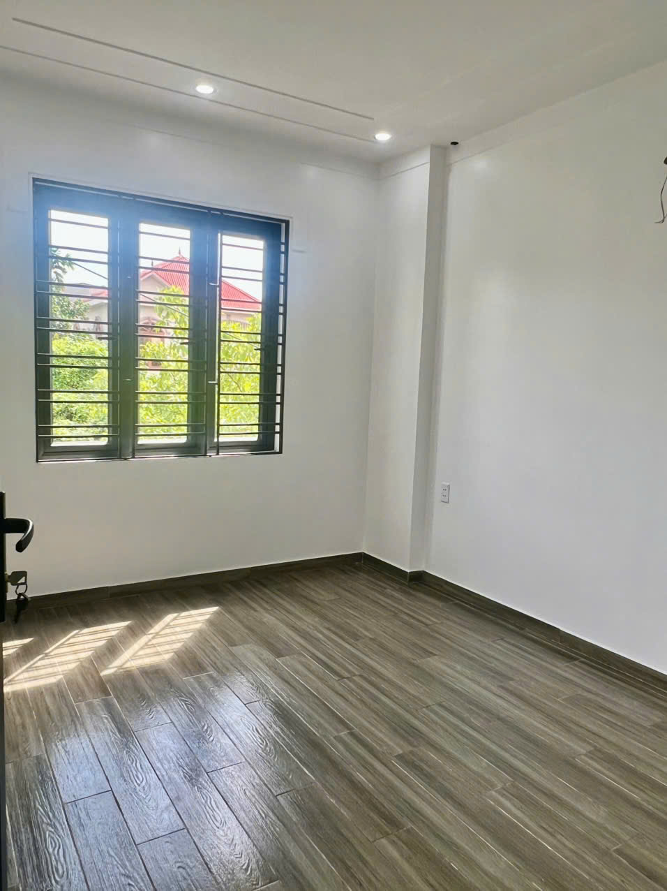 Bán Nhà Mới Xây Độc Lập 3 Tầng – Ô Tô Đỗ Cửa – Phú Xá, Đông Hải, Hải Phòng - Ảnh 4