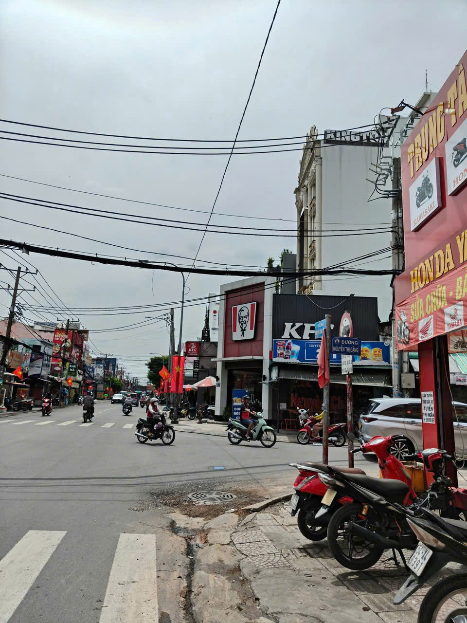 NHÀ MẶT TIỀN NGUYỄN ẢNH THỦ – NGAY NGÃ TƯ NGUYỄN THỊ ĐẶNG, Q12 - Ảnh 3