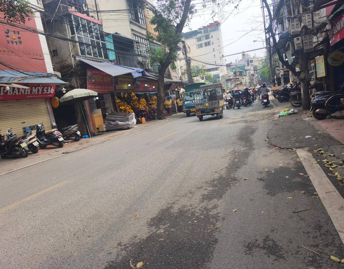 MẶT PHỐ LA THÀNH -  NGÃ TƯ GIẢNG VÕ - LÁNG HẠ – 52M² - MT 9M - 2 MẶT THOÁNG - 35,8 TỶ - Ảnh 2