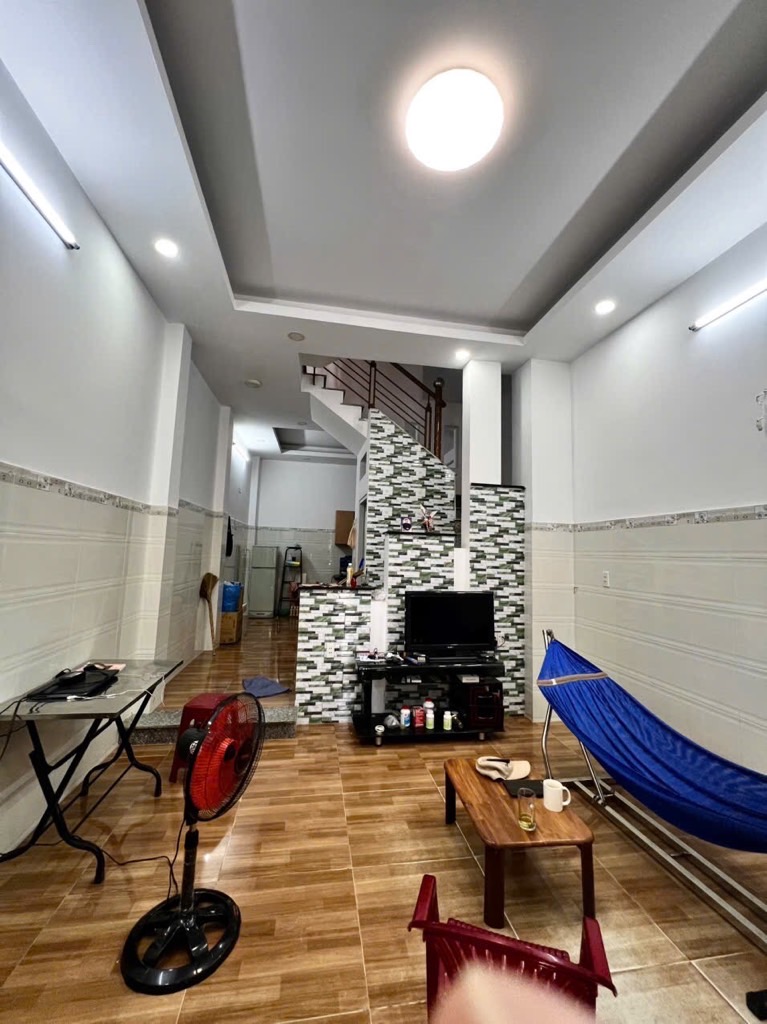 GIÁ TỐT NHẤT KHU VỰC CHỈ 5 TỶ3 - NHÀ 4 TẦNG MỚI ĐẸP -HXH - GIÁP TÂN PHÚ - Ảnh 2