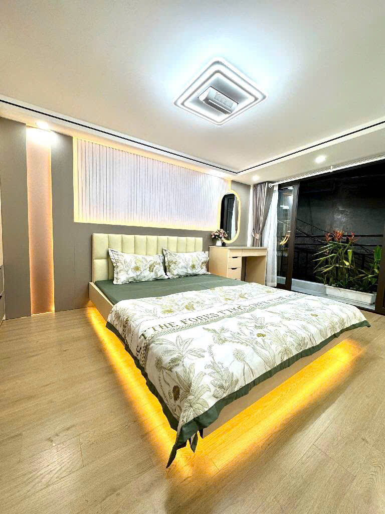Đường Láng dt 45 m, 4 tầng, 3 ngủ khép kín, vuông vắn, ngõ 3,5 m, 20 m ra mặt phố Láng, vị trí đẹp, - Ảnh 1