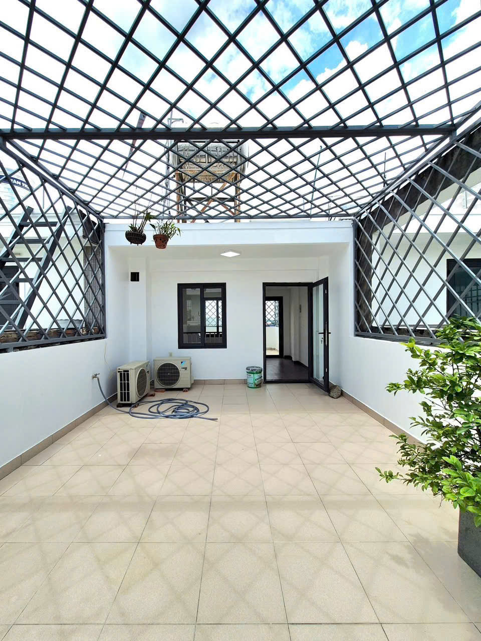 NHÀ MẶT PHỐ Căn Góc Huỳnh Thị Đồng , NHÀ BÈ - 56M2, 4 TẦNG, 4 PHÒNG NGỦ - GIÁ CHỈ 7.3 TỶ! - Ảnh chính