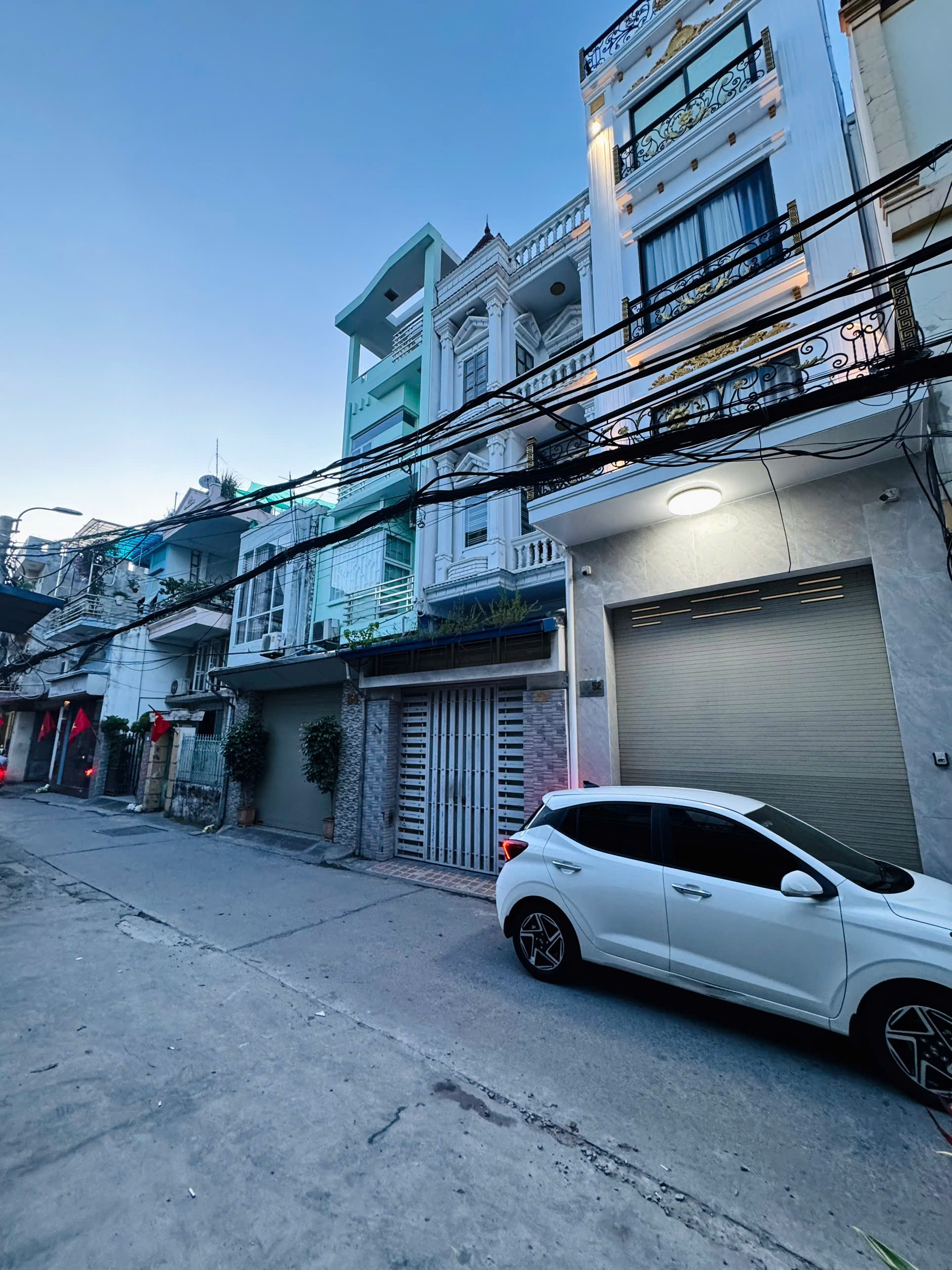 Chuyển Nhượng Nhà 5 Tầng Mặt Đường Hoàng Quý – Thông Chùa Hàng, Hải Phòng - Ảnh chính