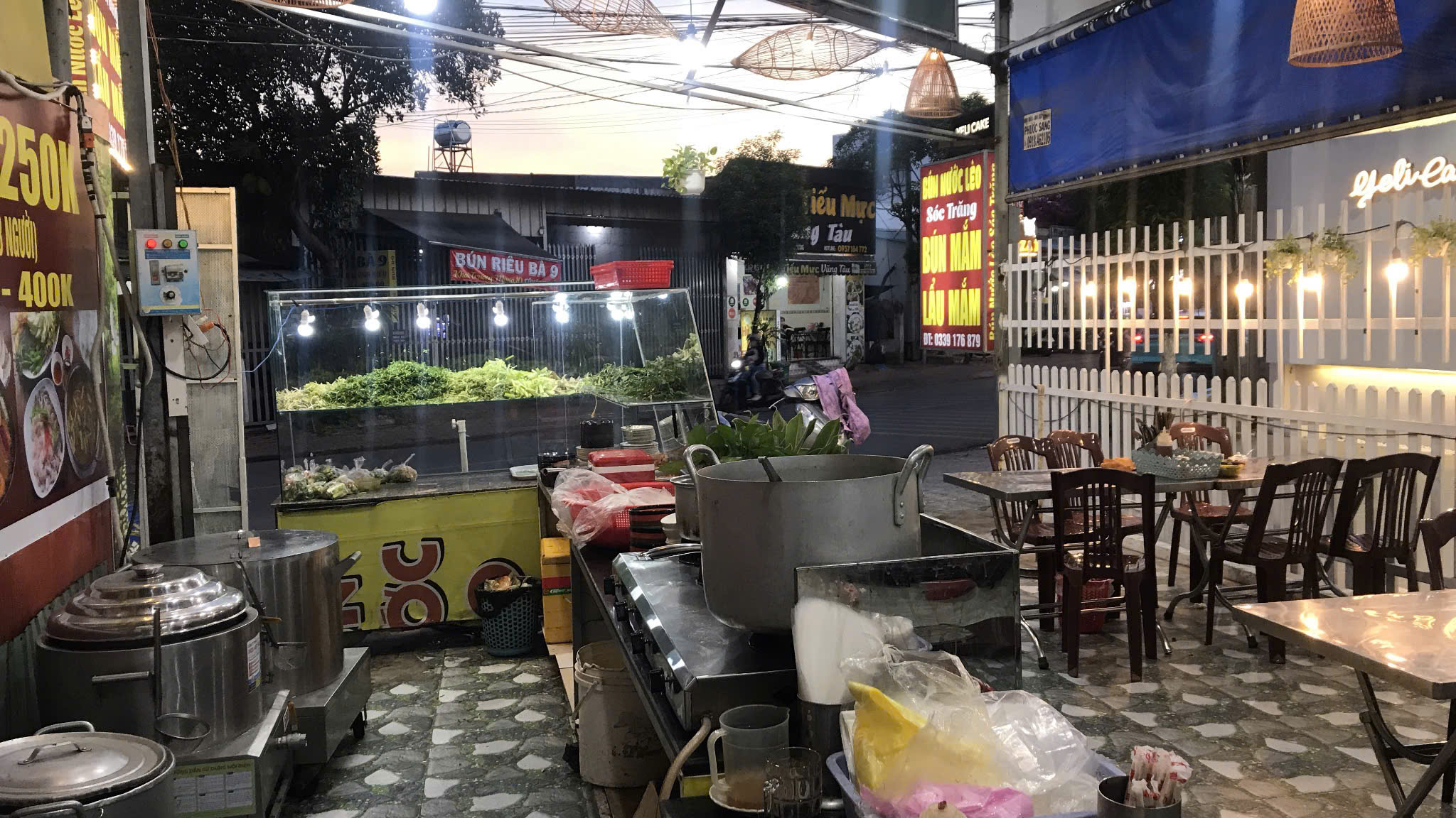 Cần sang mặt bằng quán tại số 15 khu phố Bình Minh, phường Dĩ An . - Ảnh 2