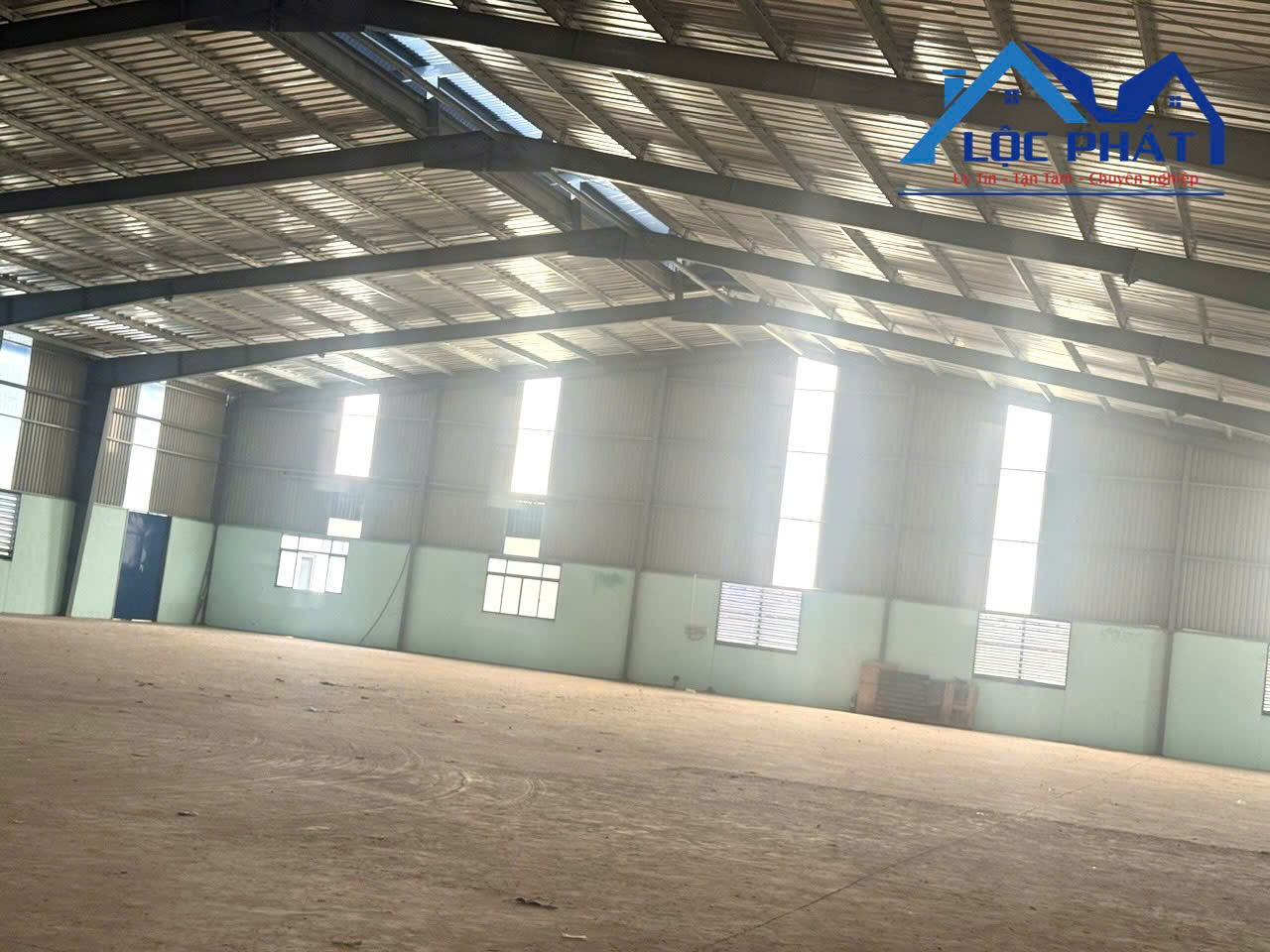 Cho thuê xưởng 2200m2 trạm điện 250kva Vĩnh Cửu, Đồng Nai - Ảnh 2