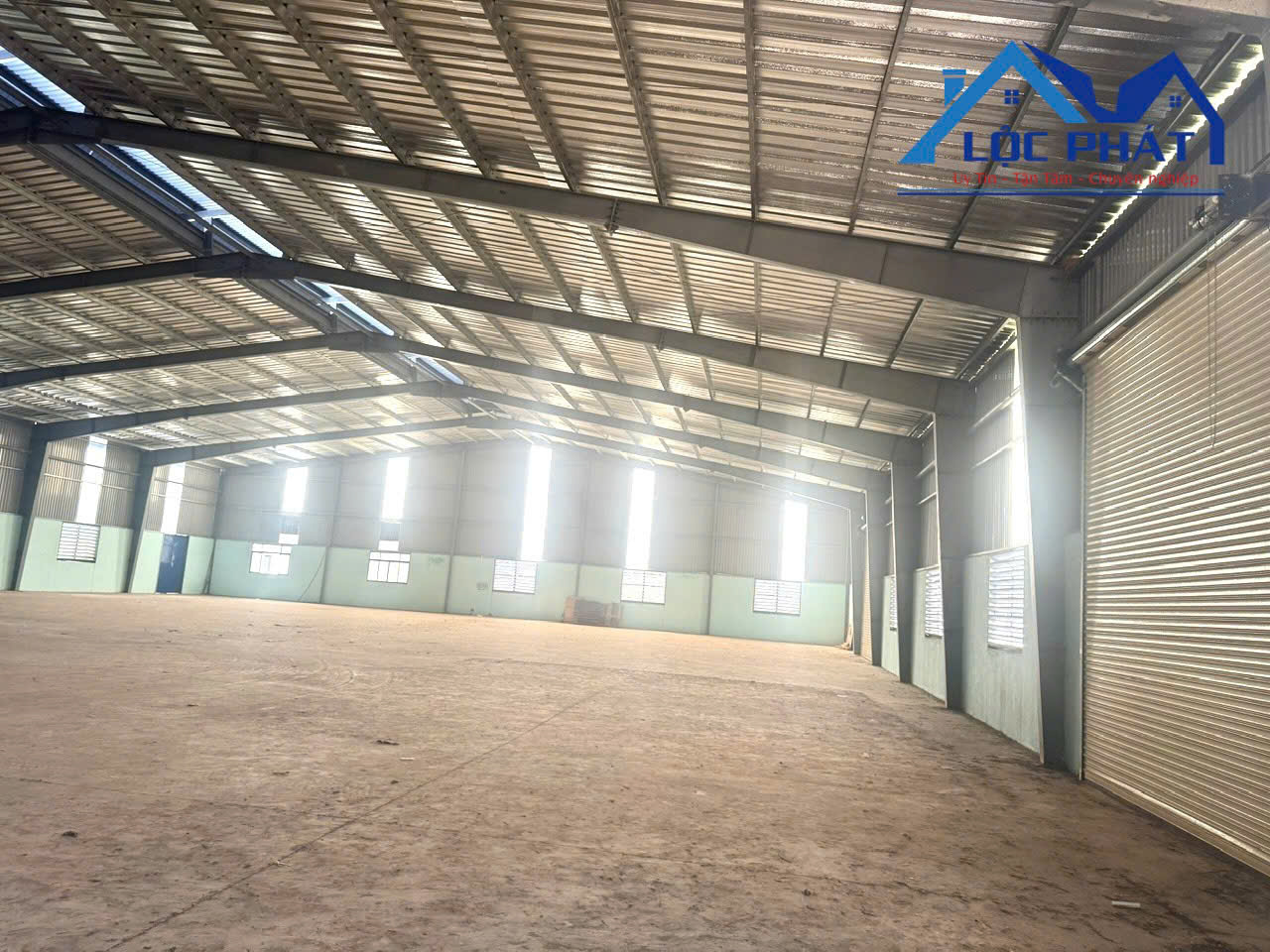 Cho thuê xưởng 2200m2 trạm điện 250kva Vĩnh Cửu, Đồng Nai - Ảnh chính