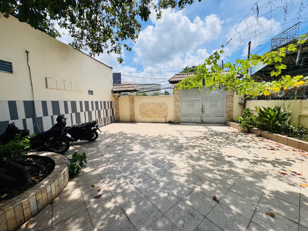 BÁN BIỆT THỰ VƯỜN 493M² – 300M ODT- AN BÌNH - HCM – 17.5 TỶ - Ảnh chính
