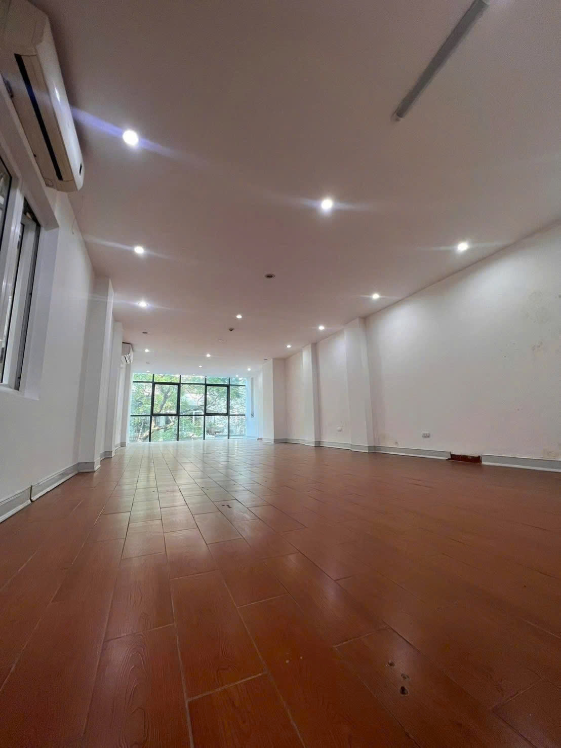 BÁN NHÀ MẶT PHỐ THI SÁCH, HAI BÀ TRƯNG - 110M² x 10T THANG MÁY - Ô TÔ TRÁNH - GIÁ 110 TỶ - Ảnh 1