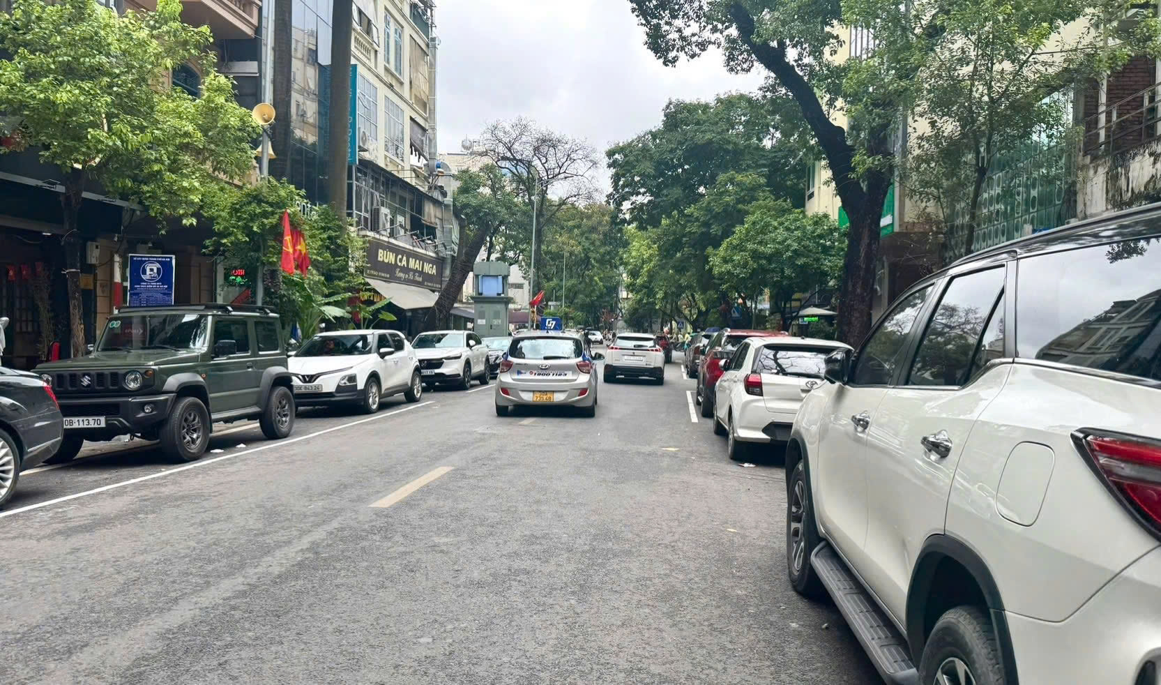 BÁN NHÀ MẶT PHỐ THI SÁCH, HAI BÀ TRƯNG - 110M² x 10T THANG MÁY - Ô TÔ TRÁNH - GIÁ 110 TỶ - Ảnh chính