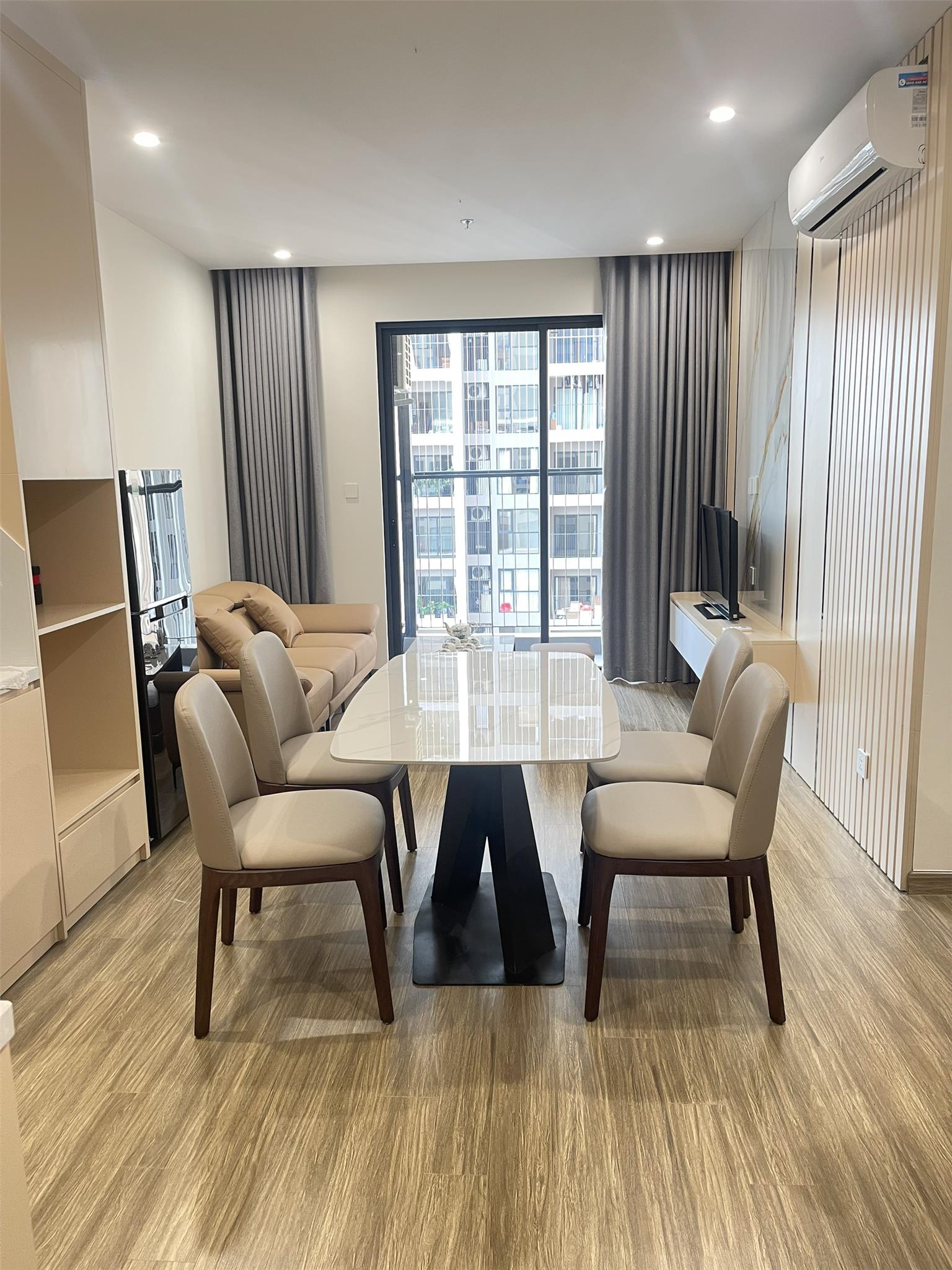 CHO THUÊ CĂN HỘ 2PN FULL NỘI THẤT - TÒA  TC1 – VINHOMES SMART CITY. GIÁ THUÊ: 14TR/THÁNG - Ảnh chính