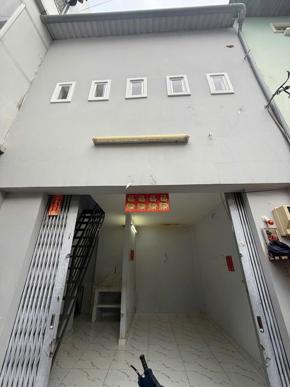 BÁN NHÀ  HẺM  157 MAI XUÂN THƯỞNG P4, Q6- NỞ HẬU-  GIÁ- 2.6 TỶ - Ảnh 2
