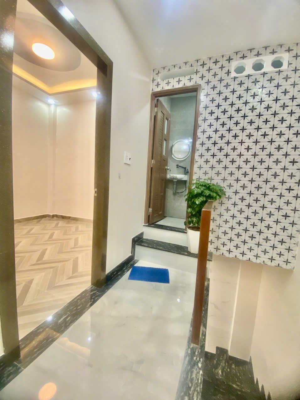 BÁN NHÀ  HẺM  241 TÂN HÒA ĐÔNG- NỞ HẬU-  GIÁ- 5.1 TỶ - Ảnh 1
