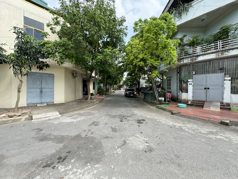 Bán đất 120m2 TĐC Đông Dư, Phường Bát Tràng, đường rộng 11m, sổ đỏ chính chủ, giá đầu tư - Ảnh 3
