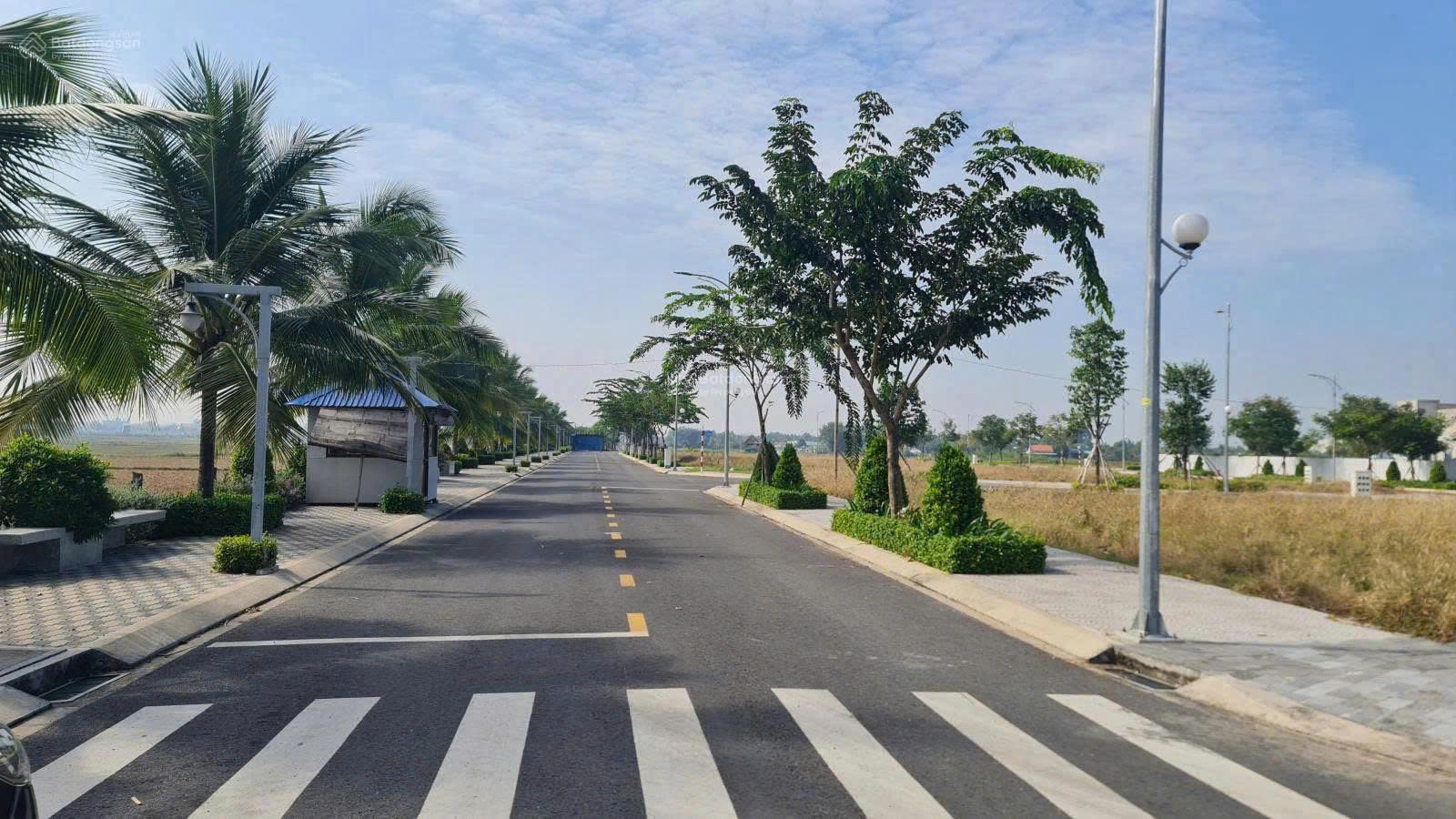 cần bán lô đất siêu đẹp tại bình chánh,sổ hồng riêng,khu dân cư cao cấp,giá 1 ty 150/90m - Ảnh 1