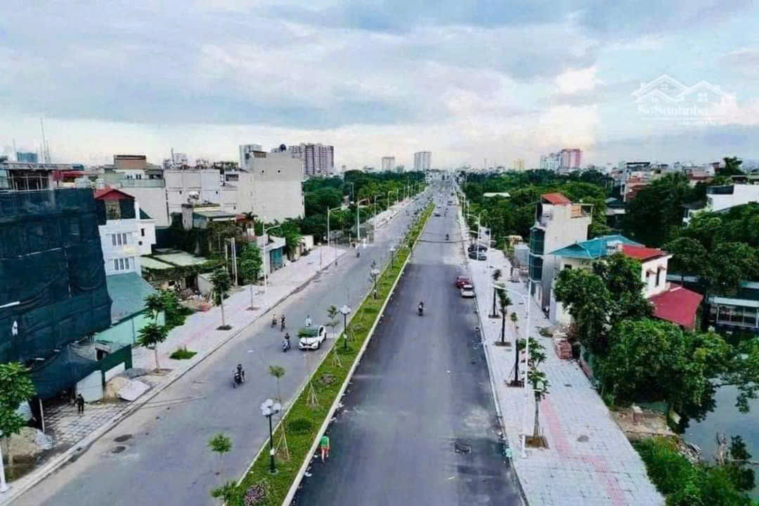 Bán nhà 3 tầng, mặt view hồ Tai Trâu, Ngọc Lâm, kinh doanh, dòng tiền - Ảnh 2