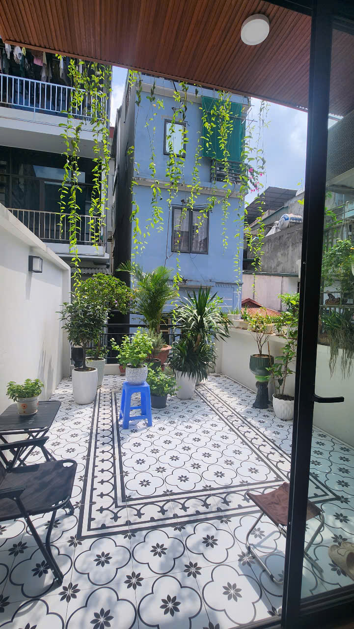 Nhà đẹp Hiếm PHỐ Phúc-Tân Hoàn Kiếm Hà Nội, 4 tầng, ô tô đỗ cửa, sân cổng, ba bước tới hồ Hoàn - Ảnh 2