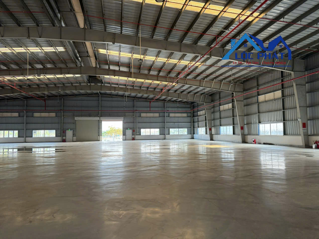 Xưởng 2.000m2 KCN Long Thành, Đồng Nai cho thuê 10.000usd - Ảnh 2