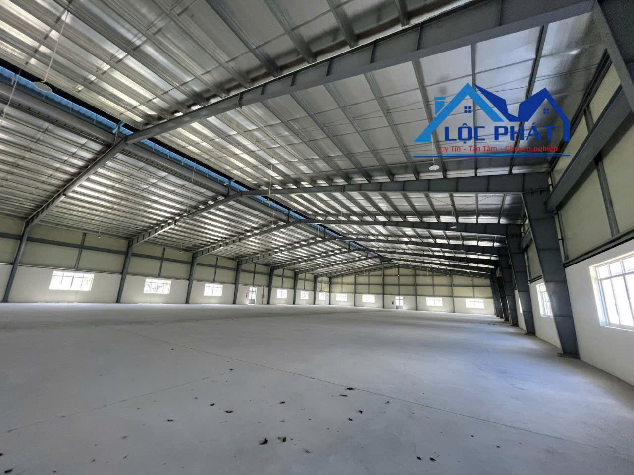 Cho thuê xưởng 2420m2 KCN LONG THÀNH tỉnh Đồng Nai 5usd/m2 - Ảnh 1
