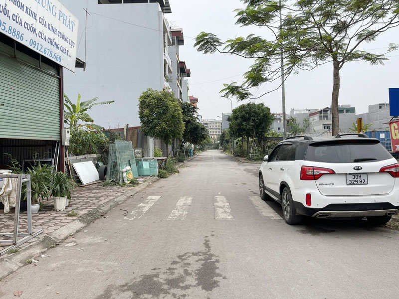Cần bán 60m2 đất TĐC Trâu Quỳ, xã Gia Lâm. View vườn hoa, gần đường Nguyễn Mậu Tài - Ảnh 1