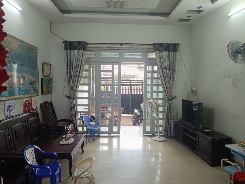 Bán nhà 4 tầng , Bình Trưng Tây. Q2, DT 5x17m, 85m2, 6PN, SH. Giá 7.5 tỷ. LH: 0933125879 - Ảnh chính