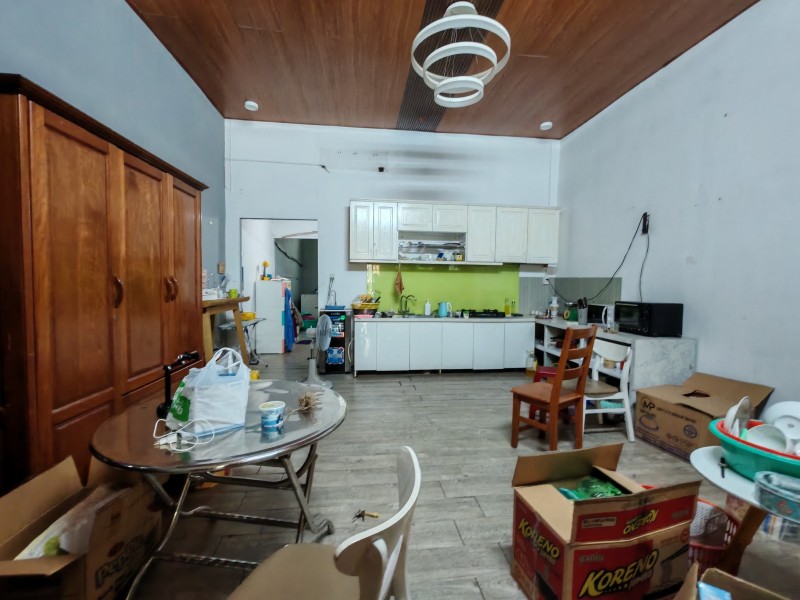 ► Mặt tiền Lê Thị Tính gần Điện Biên Phủ, 90m2, ngang 5m, C4, 4.x tỷ - Ảnh 2