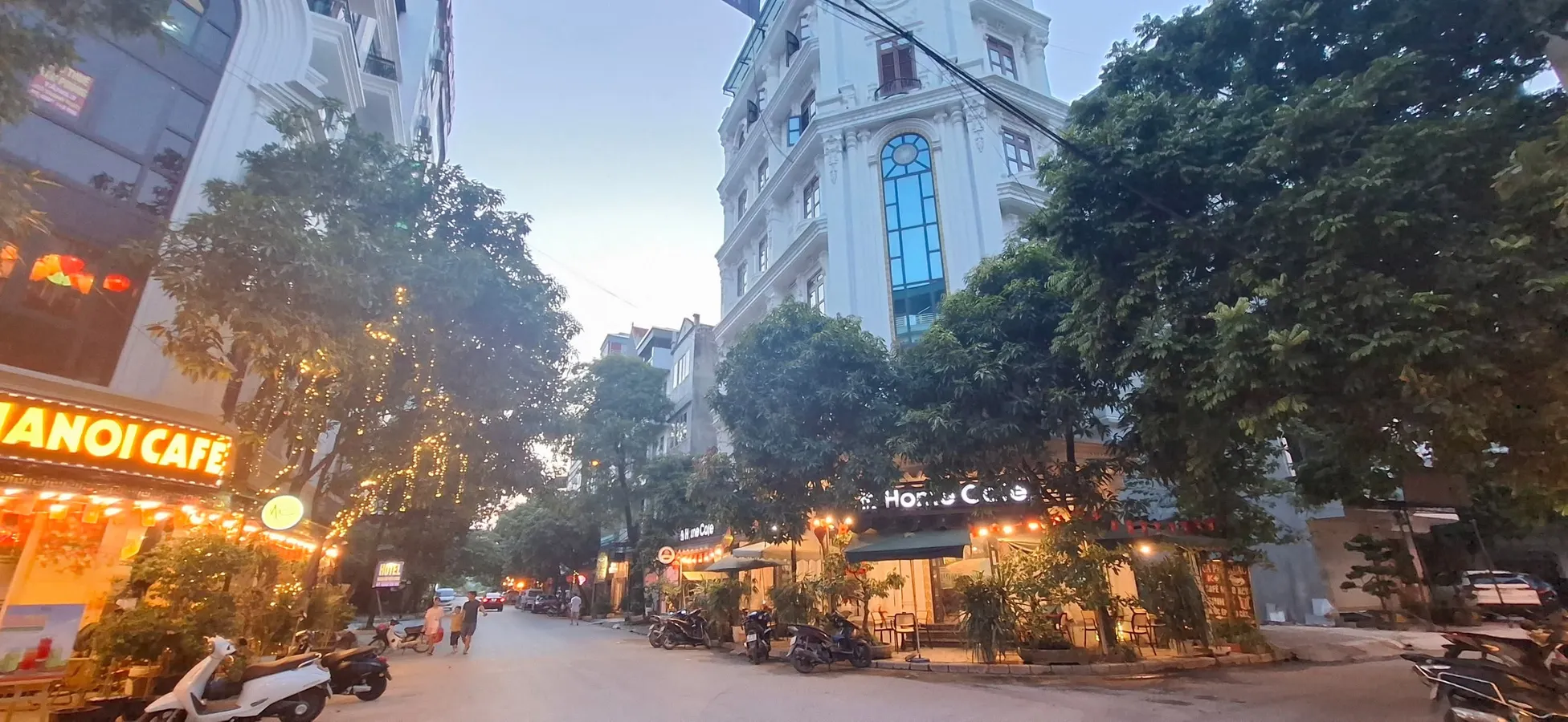 BIỆT THƯ MAN BỒI - HÀ ĐÔNG 92MX7 TẦNG, LÔ GÓC, VỈA HÈ- THANG MÁY - KINH DOANH  45 TỶ. - Ảnh chính