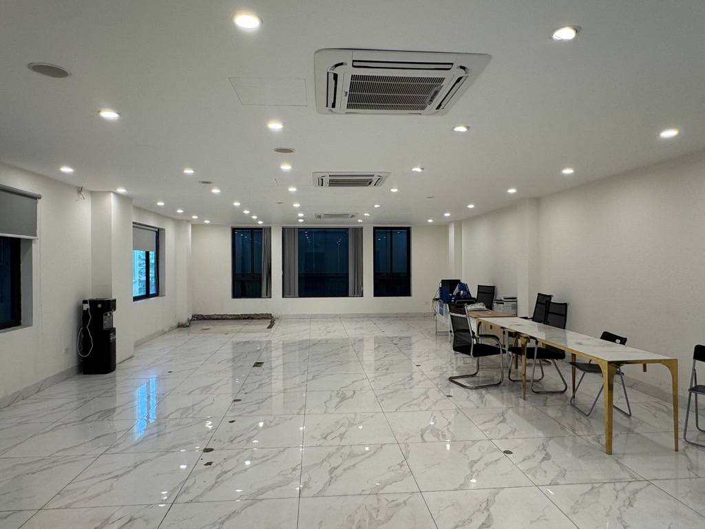 BÁN TÒA NHÀ MẶT PHỐ VIP CẦU GIẤY 9 TẦNG 1 HẦM CHỈ 89 TỶ - Ảnh 1