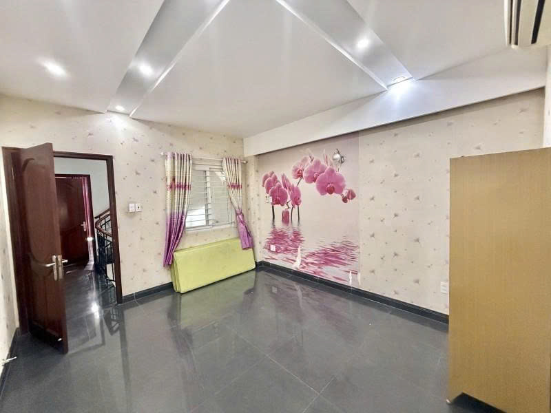 Bán nhà Mặt tiền Trung Lang, ngay Khu Bàu Cát, Đồng Đen, 7,3x24m, 4 T -  6PN, 19,9 tỷ. - Ảnh 3