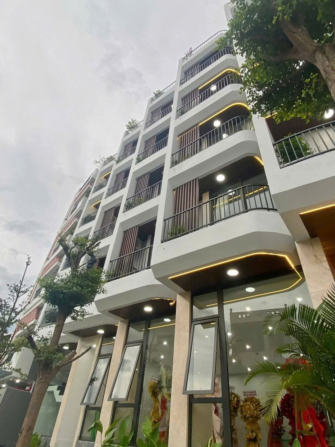Bán Đảo Linh Đàm- Hoàng Mai- View Hồ Linh Đàm, Nhỉnh 14T.ỷ - Ảnh chính