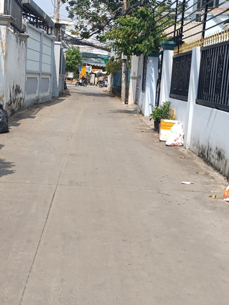 Bán nhà 4 tầng , Bình Trưng Tây. Q2, DT 5x17m, 85m2, 6PN, SH. Giá 7.5 tỷ. LH: 0933125879 - Ảnh 4