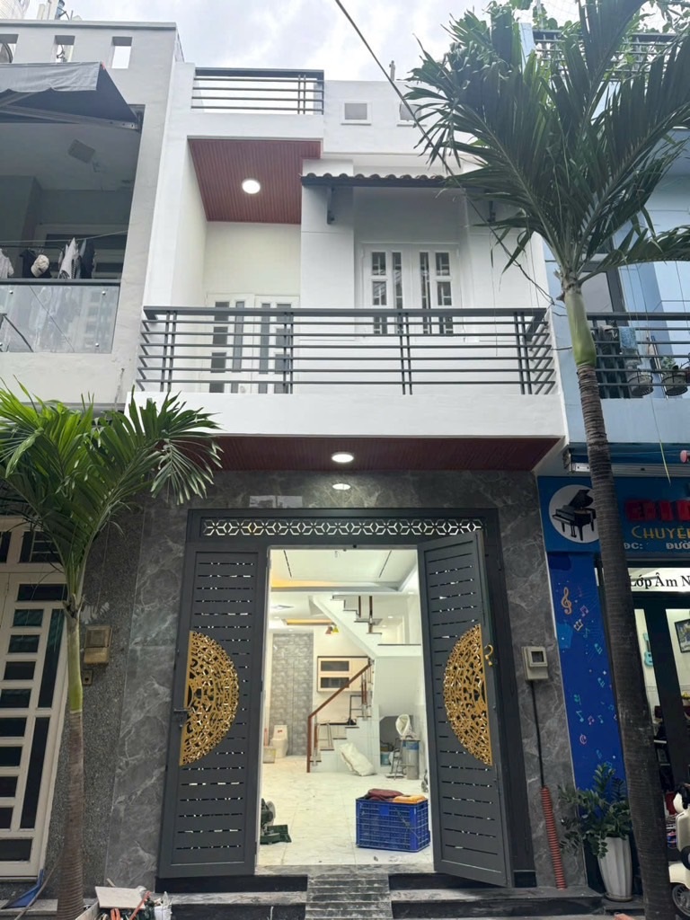 Bán nhà mặt tiền đường 10m, gần Nguyễn Sơn, Tân Phú, 48m2 (4x12), 2 tầng đẹp, chỉ hơn 5 tỷ - Ảnh chính
