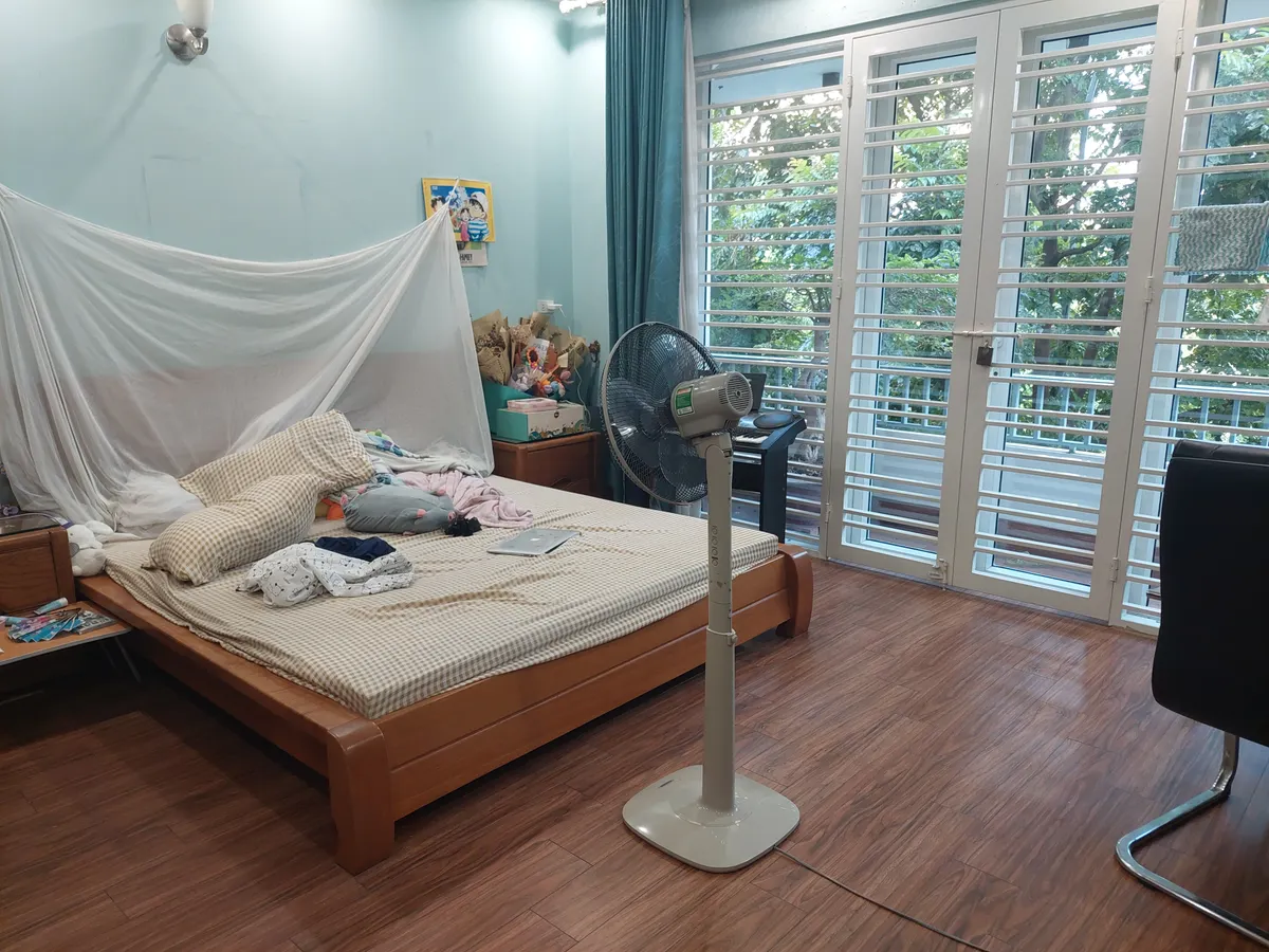 Bán nhà mặt phố Tố Hữu, Hà Đông. 89m2, 5 tầng, 6PN, Sổ Đỏ. Giá 31 tỷ. LH: 0975235116 - Ảnh 1