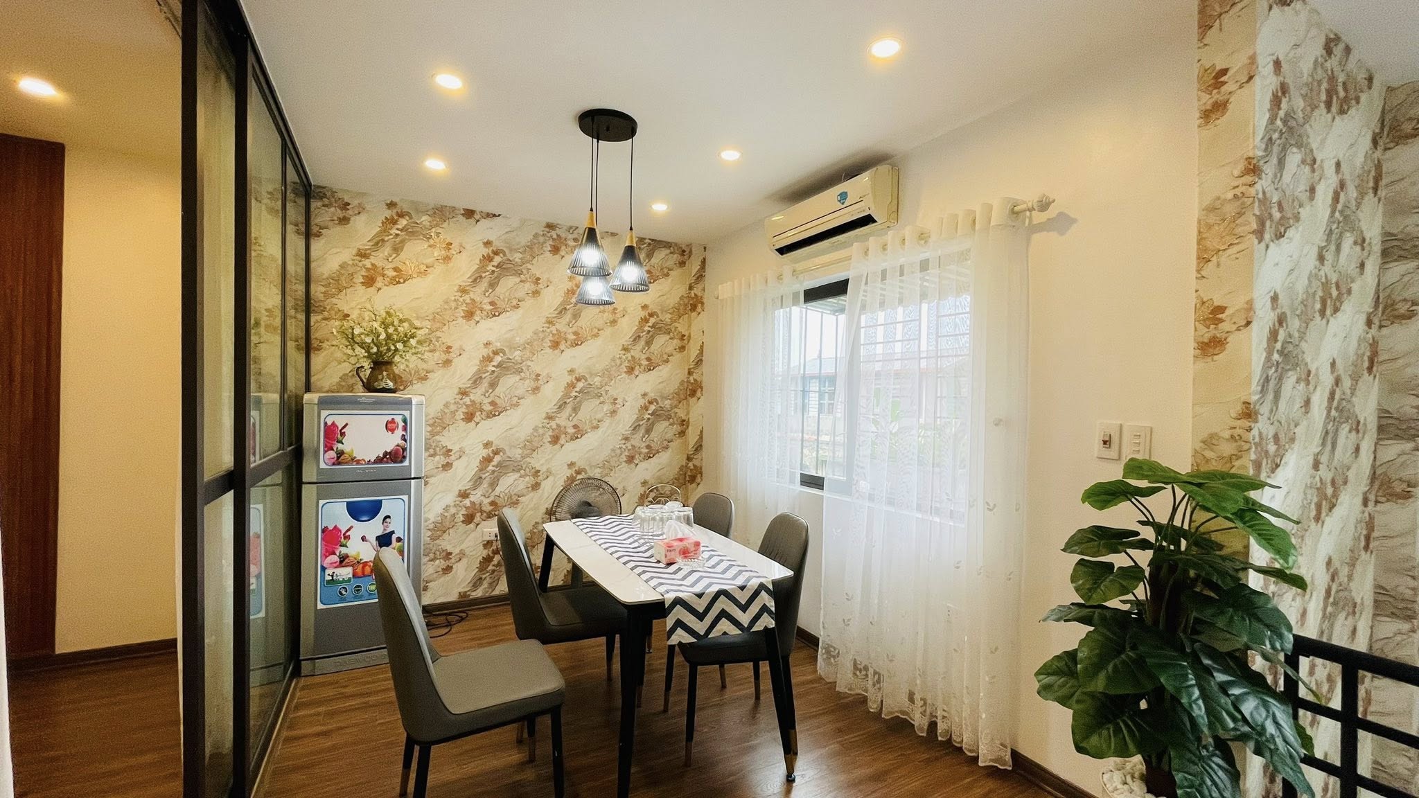 💥Nhà tập thể Quân đội Hoàng Quốc Việt ~90m, 3PN, Mới đẹp, 4.59 tỷ TT Cầu Giấy - Ảnh 2