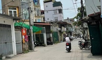 Hiếm Bán Nhà Giải Phóng – Mặt Ngõ Ô Tô Tránh, 4 Tầng Kiên Cố – Chỉ 3.9 Tỷ, Sổ Đỏ Sẵn! - Ảnh 4