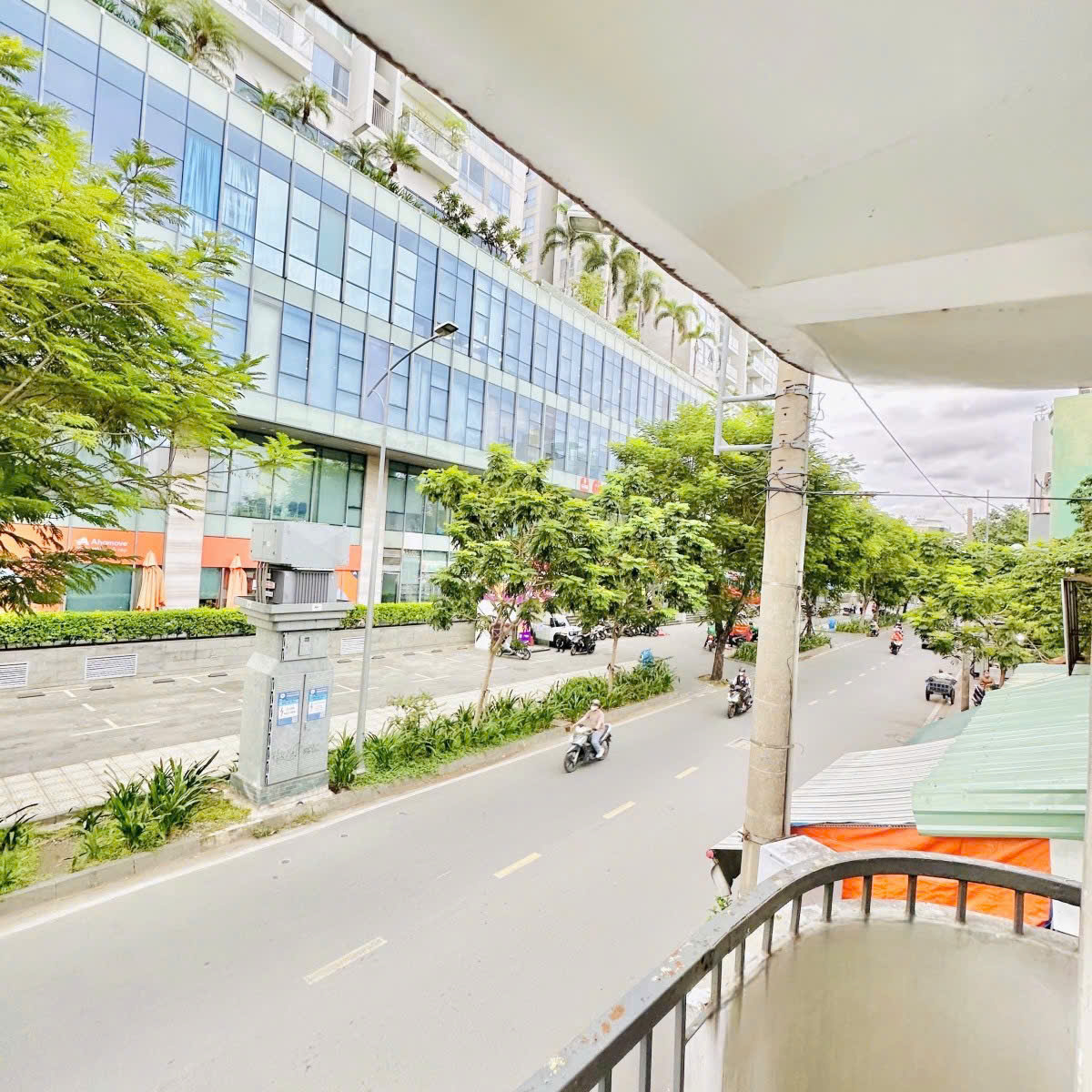 8 Tỷ nhỉnh: MẶT TIỀN Quận 10 cư xá Đồng Tiến, căn góc 2 mặt tiền 3 tầng, thu nhập 1Ty3. 0933910039 - Ảnh 4