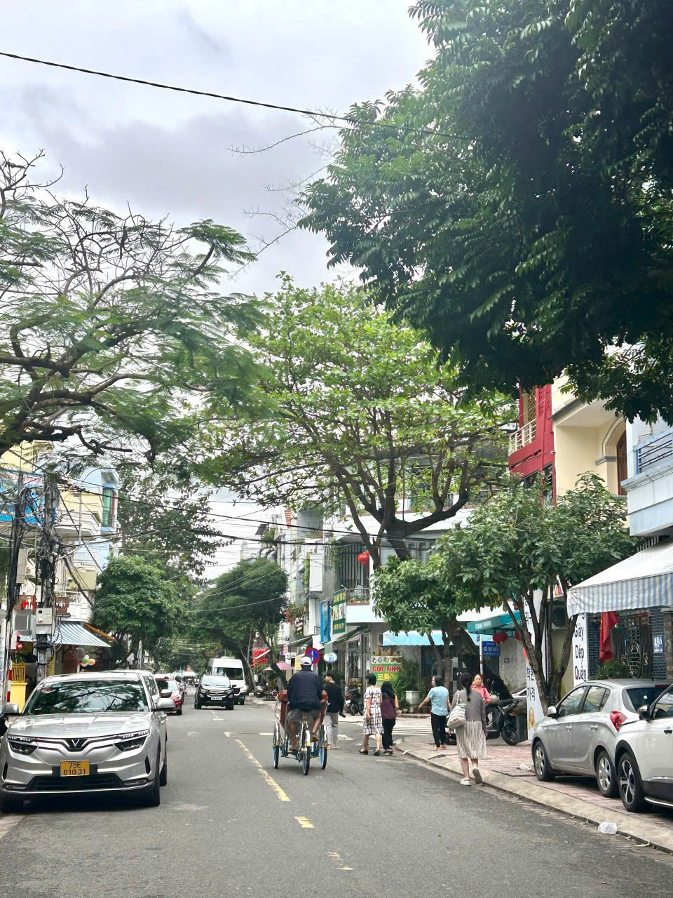 Bán nhà khu phố Hàn mặt tiền đường Đống Đa Nha Trang - giá 9,5 tỷ<br> Diện tích : 69,3m2 Lh : e Trinh - Ảnh 2