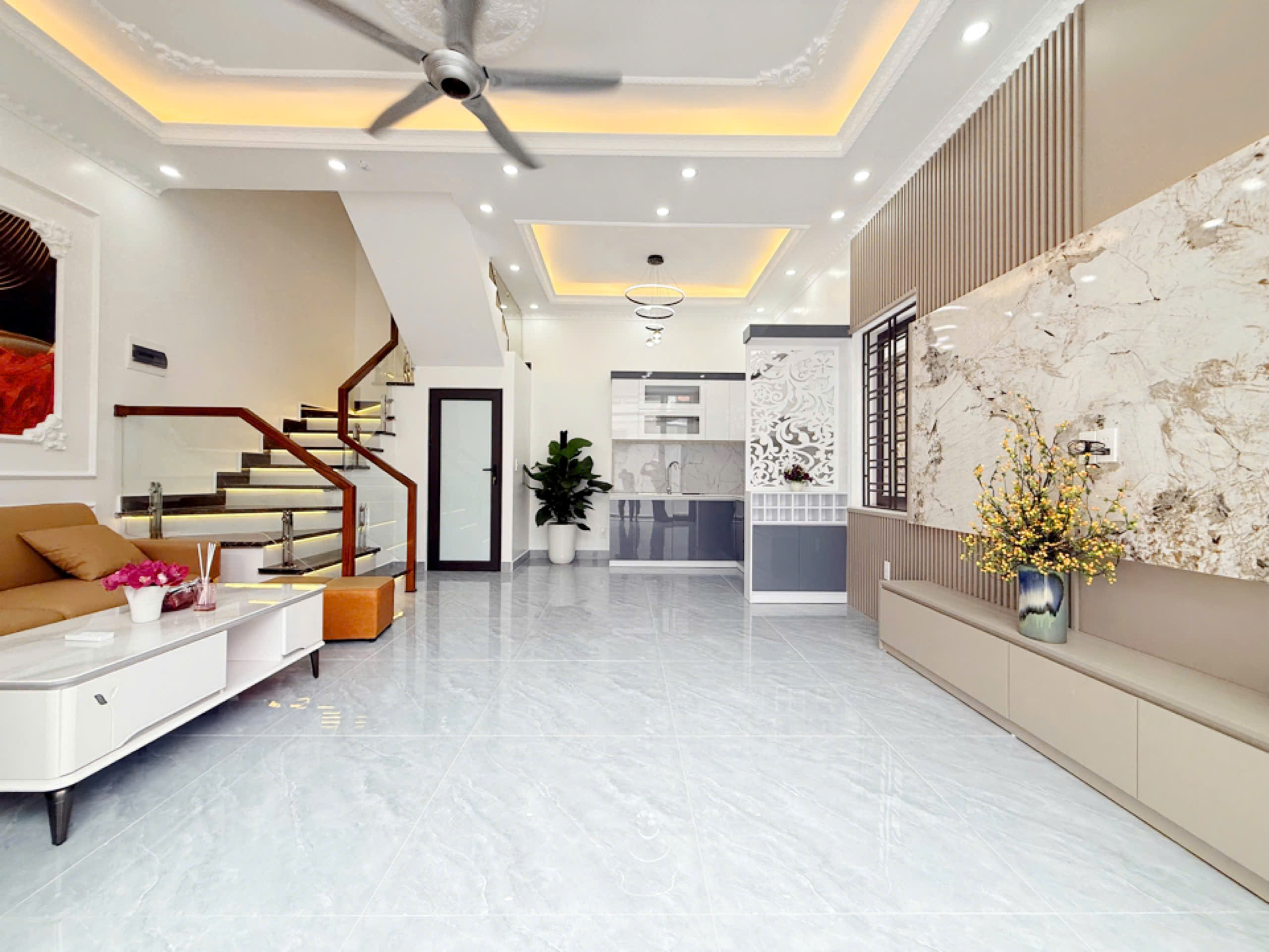 Chính Chủ Bán Nhà 3 Tầng Mới Xây Lô Góc 2 Mặt Thoáng – Ngõ 246B Đà Nẵng, Ngô Quyền, Hải Phòng - Ảnh 1