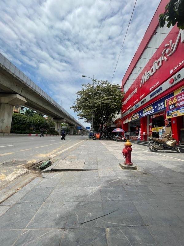 SIÊU PHẨM DUY NHẤT MẶT PHỐ  QUANG TRUNG ,QUẬN HÀ ĐÔNG - LÔ GÓC 3 MẶT THOÁNG- DIỆN TÍCH CỰC KHỦNG - - Ảnh 1